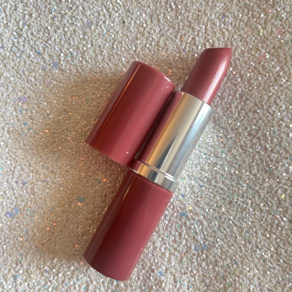 Clinique Makeup 4pc Set - Picture 6 of 9